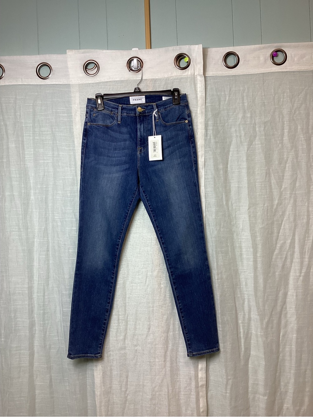 NWT Frame Le High Skinny Crop Jeans; Size: 27